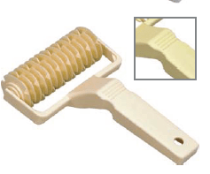 Rullis mīklas strēmeļu griešanai, vertikāli